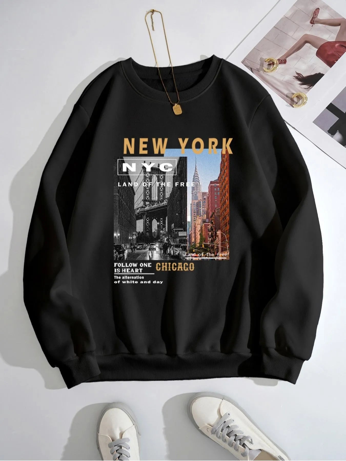 Graphic round neck sweatshirt front view

