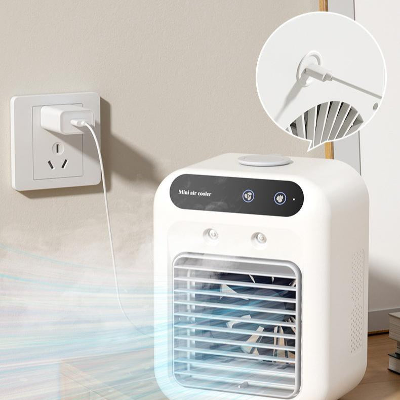Portable air conditioner water cooling fan being charged power display
