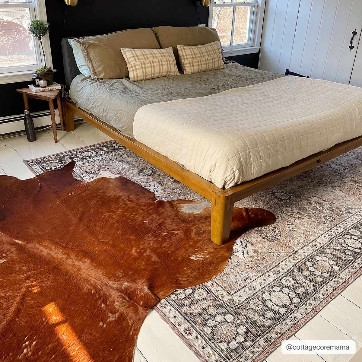 Ganyangan washable rug placed under bed with different rug bedroom decor
