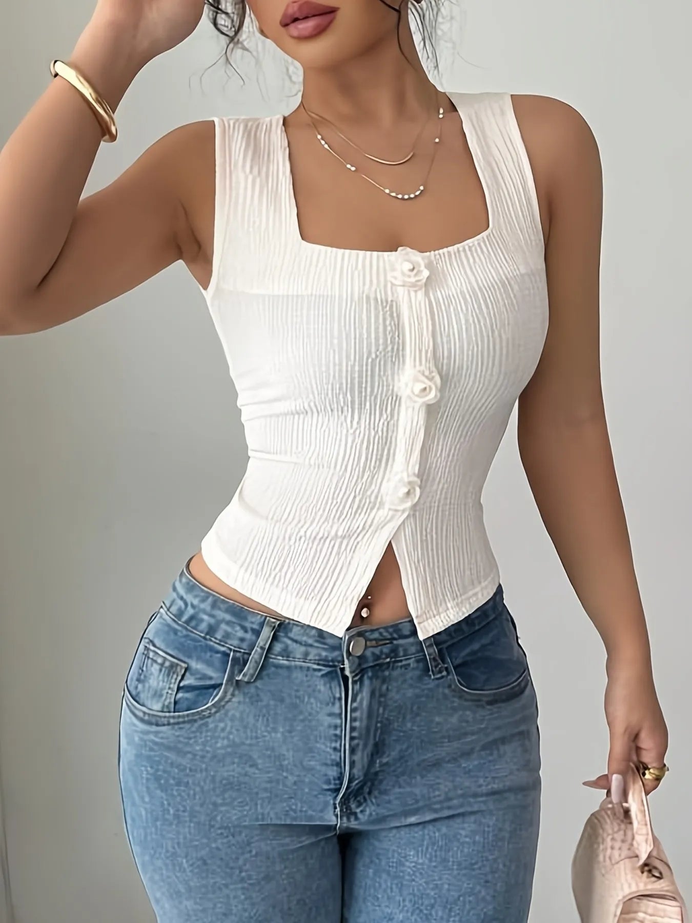 Flower square neck tank detailed front view floral print button details
